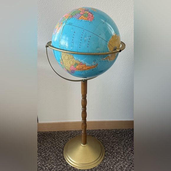 Vintage 1960/1970s George F. Cram's Imperial World globe (12”) with stand (ht 3’ - Picture 8 of 12